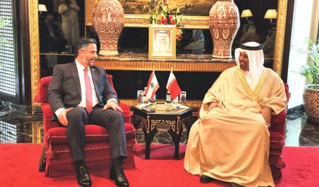سلام التقى وزير المال والاقتصاد البحريني في إطار التحضير للقمة العربية ال33 في البحرين