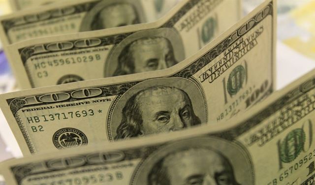 هل الدولار الأميركي في خطر؟