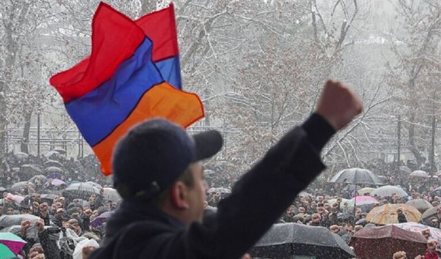 أرمينيا: أذربيجان انتهكت وقف إطلاق النار