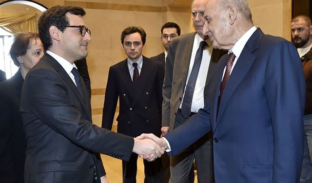 وزير خارجية فرنسا يتفاوض وبرّي لترجيح كفة الحلّ الدبلوماسي