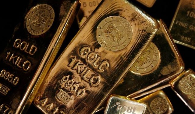 أسعار الذهب ترتفع وتتجه لتسجيل أفضل أداء أسبوعي