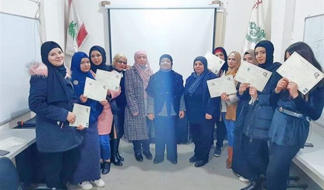 جمعية العمل النسوي تقيم حفل تخرج لـ49 طالبة